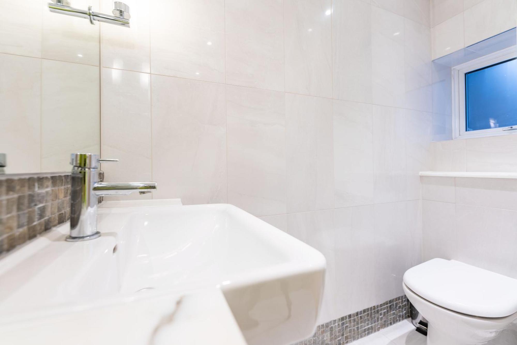 Luxury 6 Bedroom House In Southwick Street London Eksteriør billede