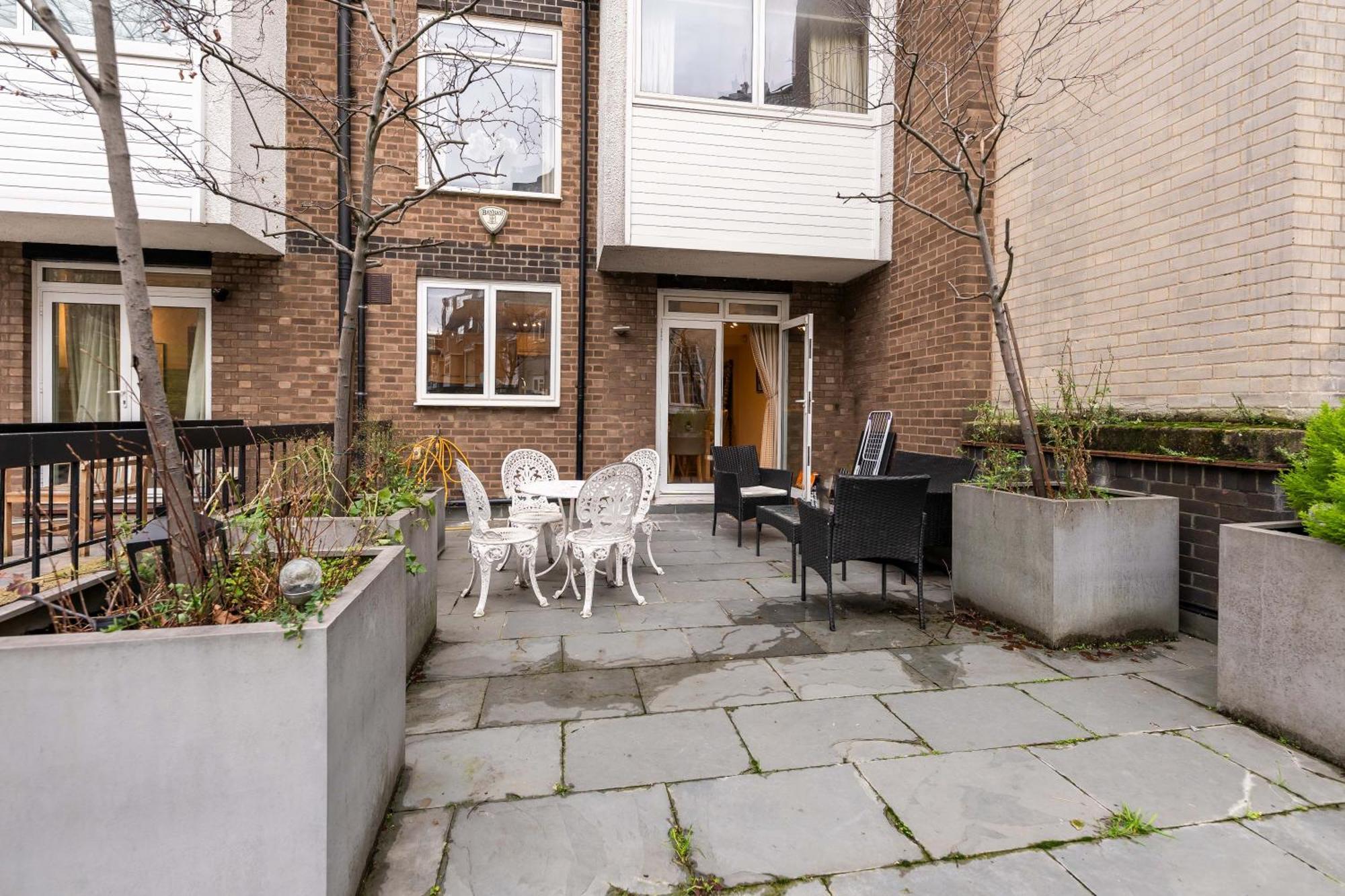 Luxury 6 Bedroom House In Southwick Street London Eksteriør billede