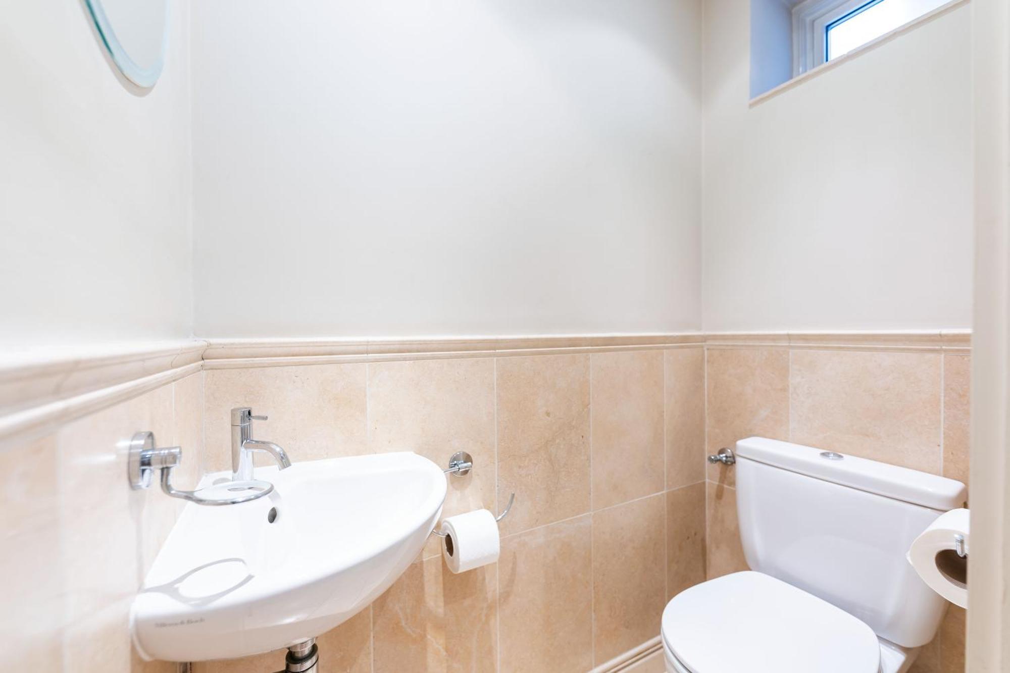 Luxury 6 Bedroom House In Southwick Street London Eksteriør billede